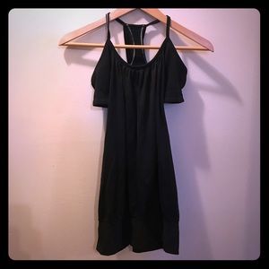 Lululemon workout top with built in bra